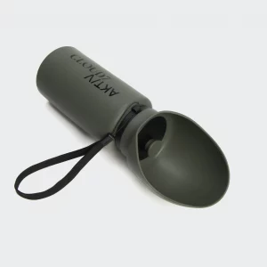 Faltbare CLOUD7 Hundetrinkflasche in Dark Olive mit integriertem Wassernapf